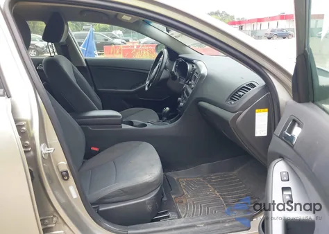 2013 Kia Optima Hybrid Lx z USA, uszkodzony, nr VIN KNAGM4AD7D5057586